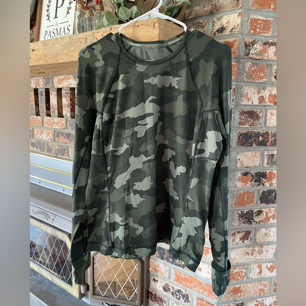 LuLuLemon - It’s Rulu Run Long Sleeve Shirt - Size 12 - Camo Medium Olive Multi